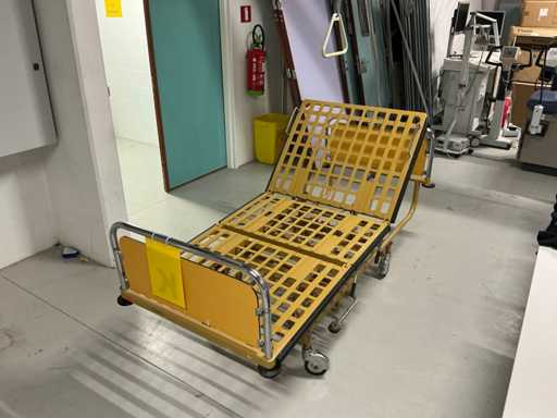 Hospital bed (13x)