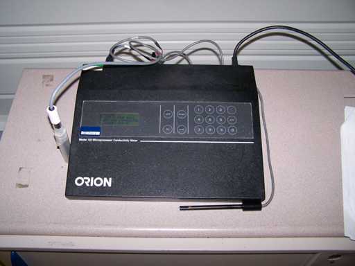 ORION - 120 Mikroprozessor-Leitfähigkeitsmessgerät - Conductimètre