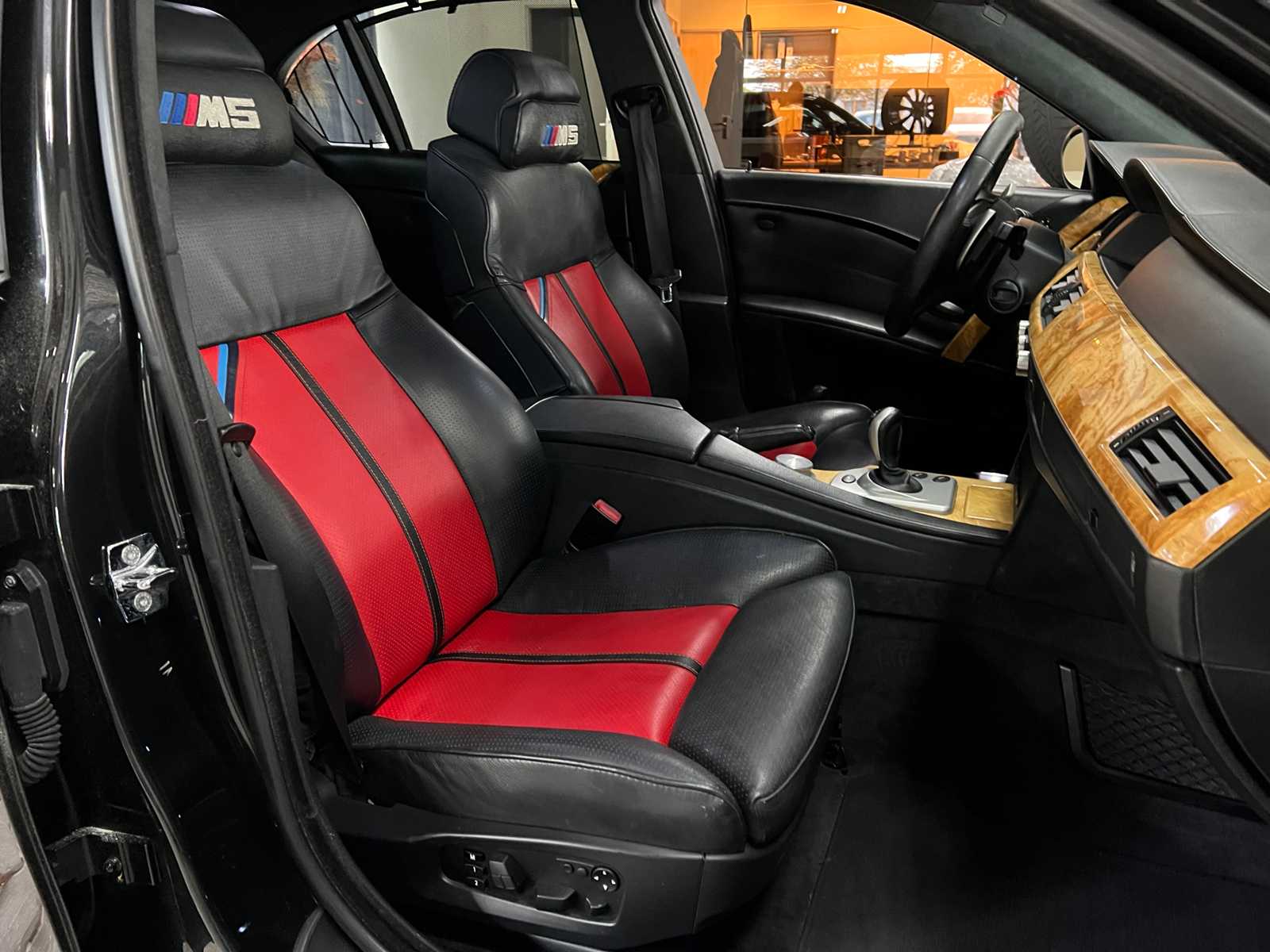 BMW M5 5.0 V10 500pk 2007 5-serie Youngtimer