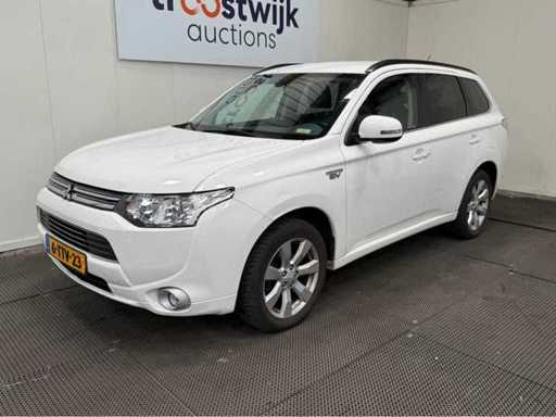 Mitsubishi - Outlander - 2.0 PHEV - Business Ed - Auto - 2014