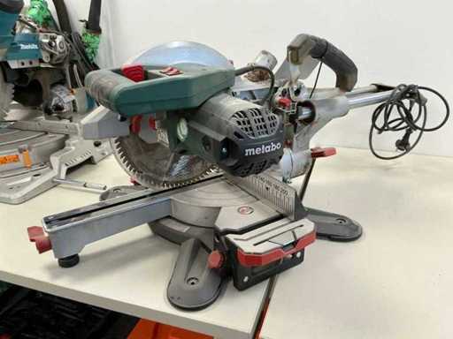 METABO KGS254M Crosscut Circular Saw Machine