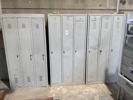Armadio armadietto, 3 porte (3x)
