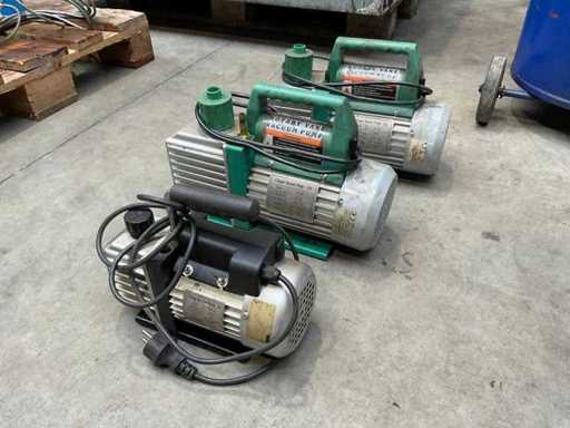 Vacuum pump (3x)