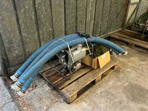 Waterpomp met benzinemotor en accessoires