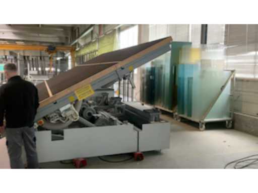 3b4fbee0-311d-40f8-adc0-12dd04404e1b.mp4