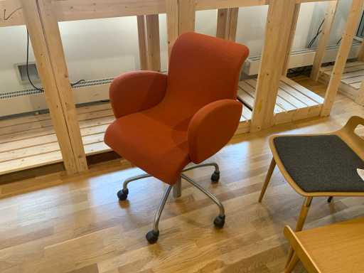 Lensvelt Vlag Vergaderstoel