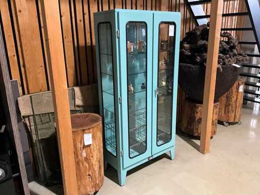 New industrial labs MK1 Vitrinekast