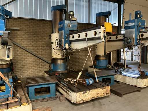 Macchina da perforazione radiale XiangShan Z3080x25 del 2006