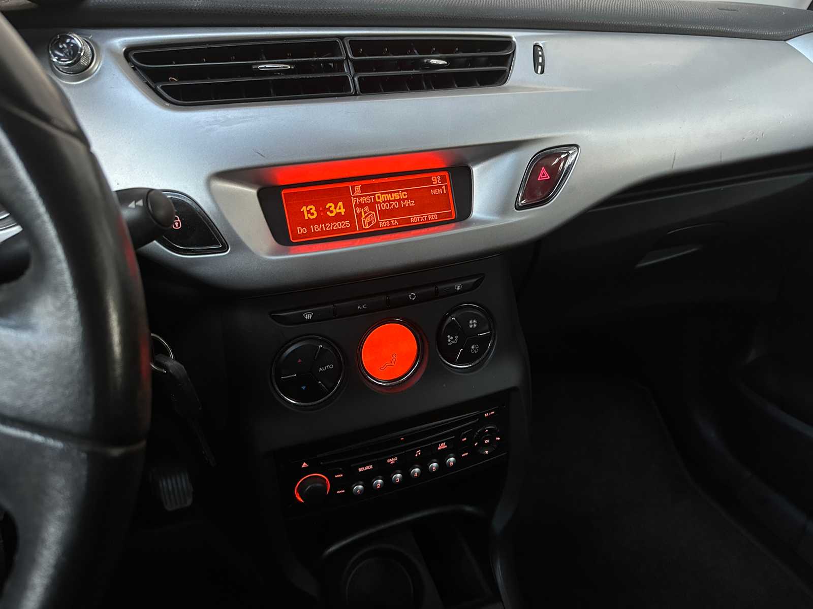 Citroen C3 1.4 VTi Ligne Business (Origineel-NL) 95pk 2010, 95-LVV-1