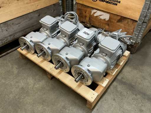 2022 NORD DRIVESYSTEMS Silnik elektryczny 1,1kW (4x)