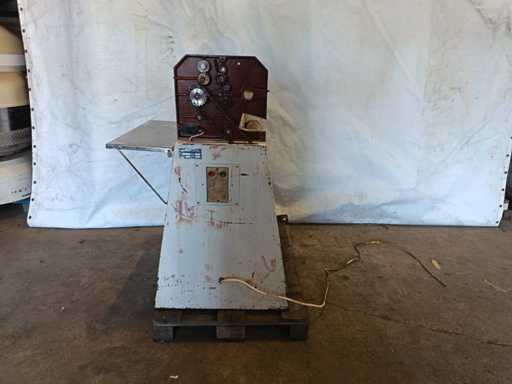 Gostol - Nanos-500P - Deegverdeler / Sheeter - 1993