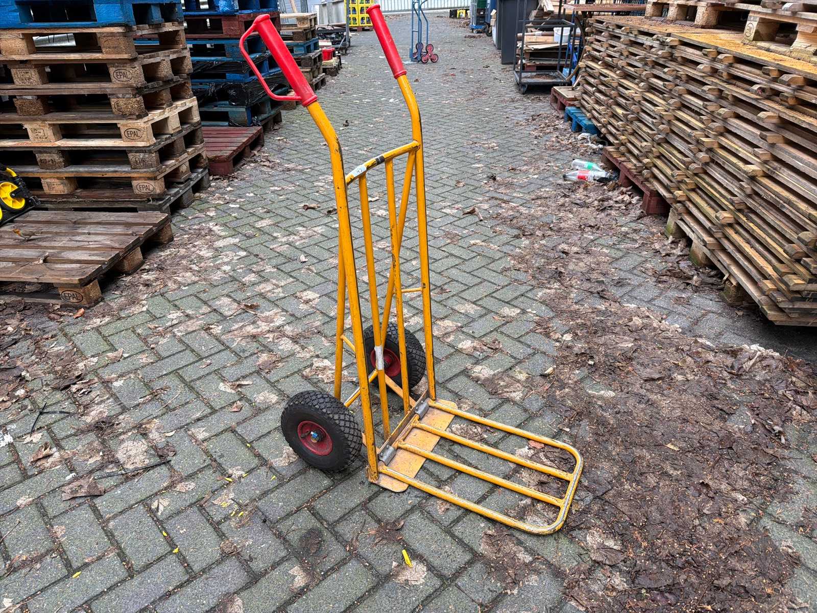 Hand truck