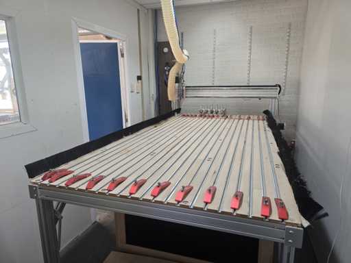 Brandless - CNC milling machine - 2020