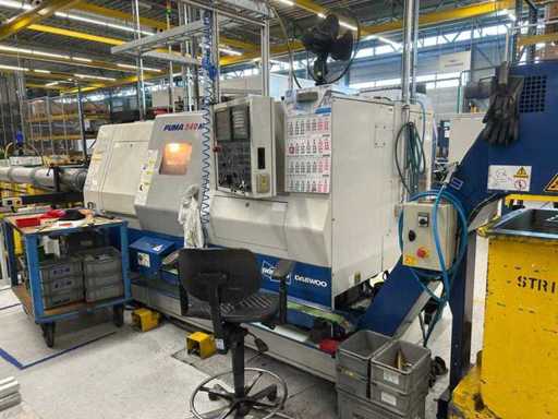 2006 Doosan Puma 240M CNC-Drehbank