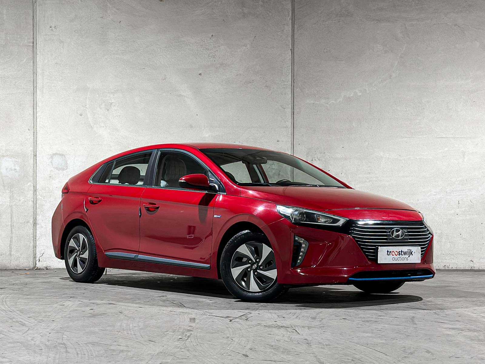 Hyundai IONIQ 1.6 GDi Comfort 141pk 2019 Plug-In Hyrbid (Origineel-NL), XS-254-P