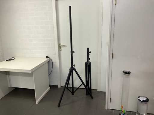 Speaker Stand (2x)