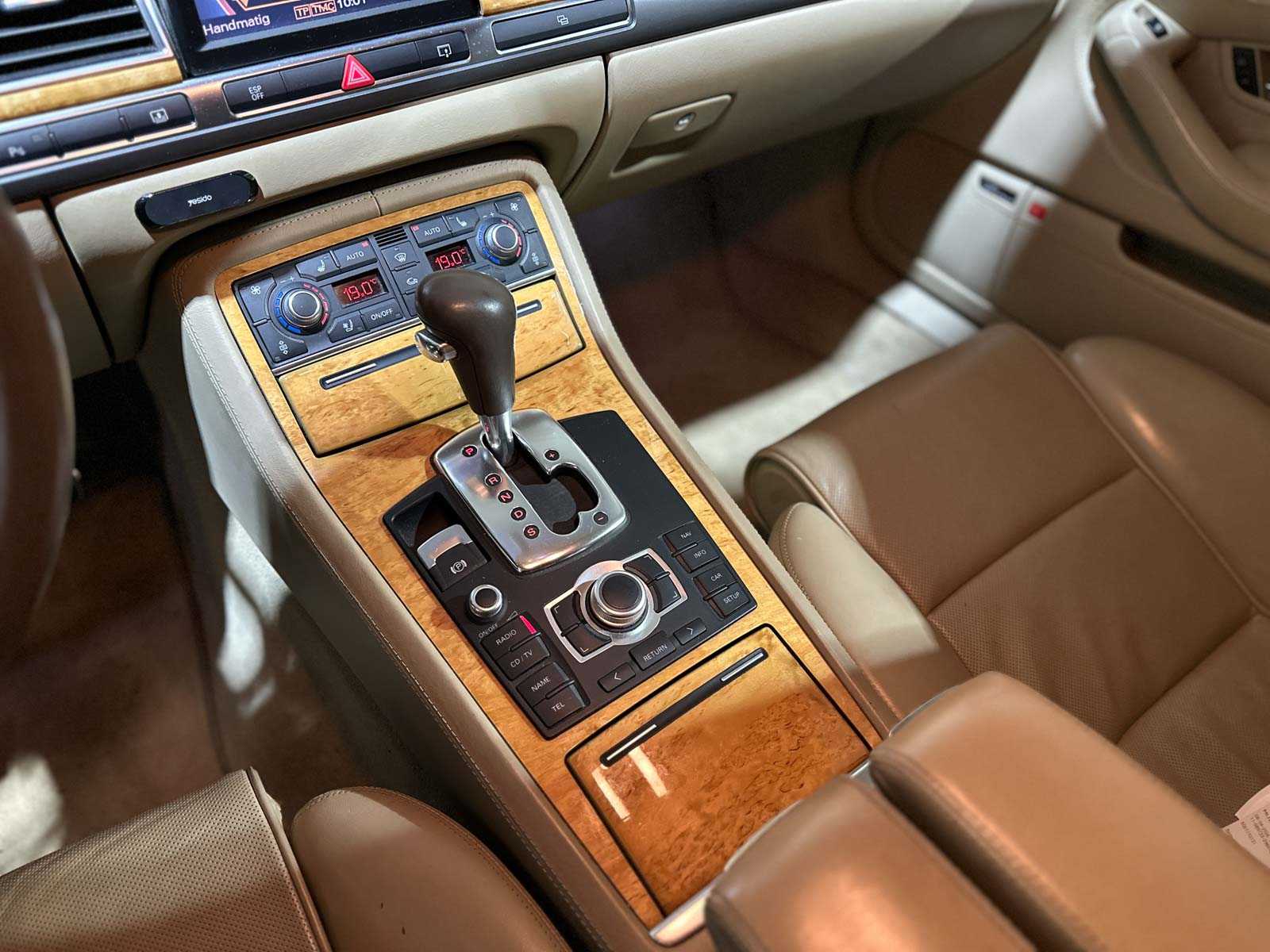 Audi A8 4.2 V8 Quattro Lang Pro Line 335pk 2005, 43-RX-HJ Youngtimer