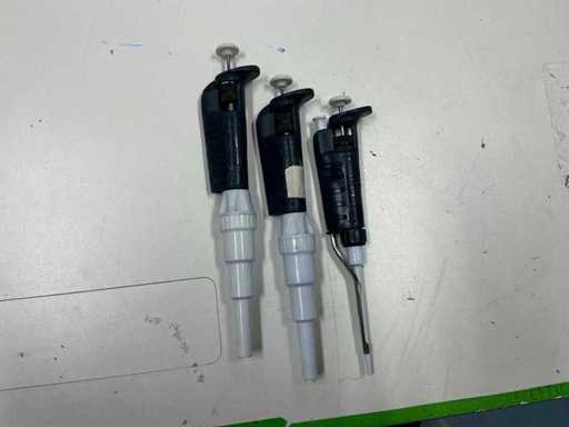 Gilson Pipetman Pipettes (3x)