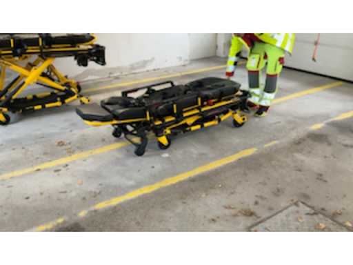 76c713b1-a22e-4e8b-ab2e-f7067a89f7eb.mp4