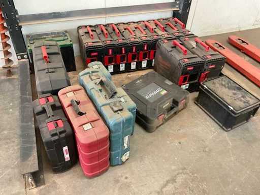 Diverse lot handgereedschapskisten (leeg)