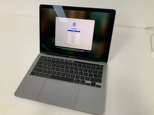 Apple A2251 13-calowy laptop MacBook Pro MWP52N/A