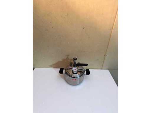 Sterilization Technology Wolf KL-51 Autoclave Sterilizer Small Autoclave