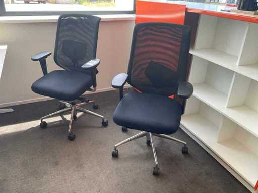 Vitra Meda pro Office Chair (2x)