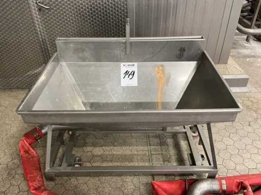 Stainless steel infeed hopper
