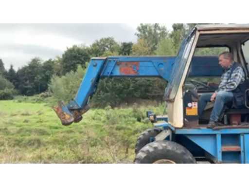 a4b1e0f6-d8af-4e0a-8dab-a967ebb73e2c.mp4