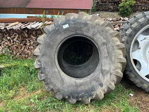 Opony, koła i felgi (2x)