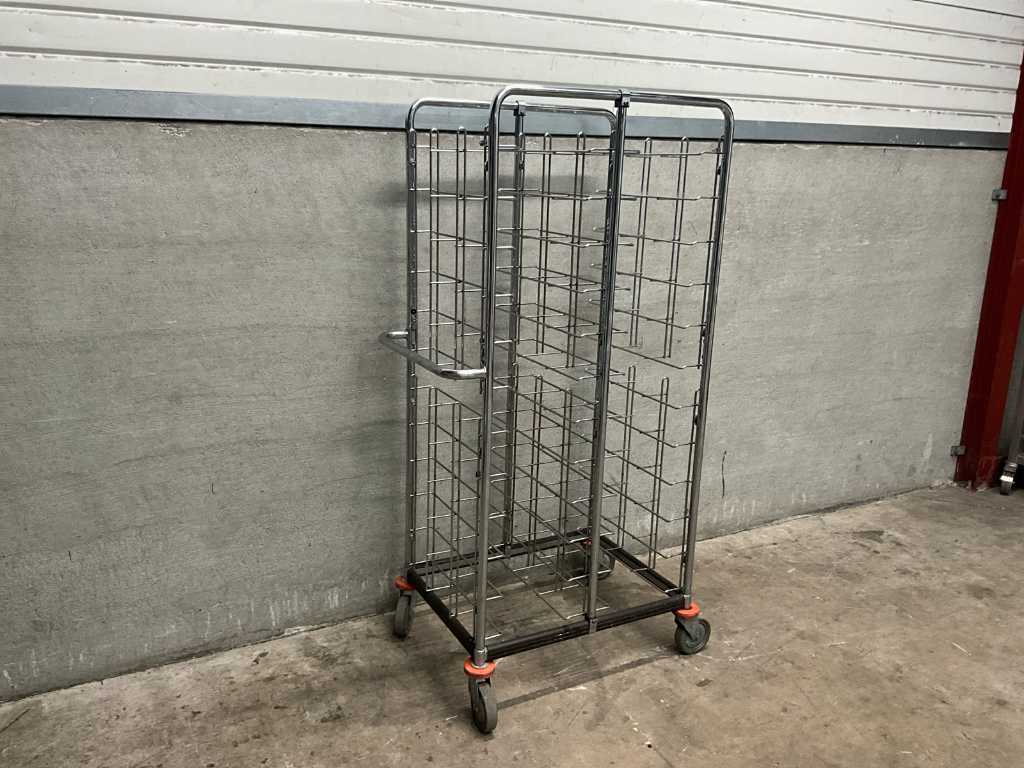 Tray clearing trolley
