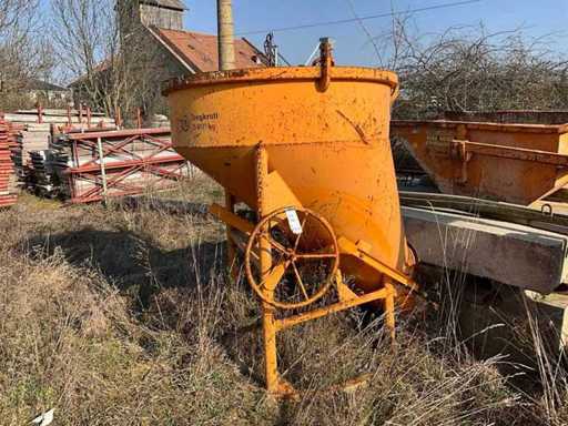 Silozul de beton Eichinger 2016