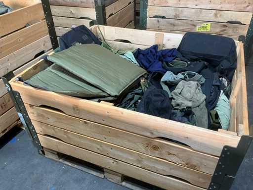 Various NL Army Clothing