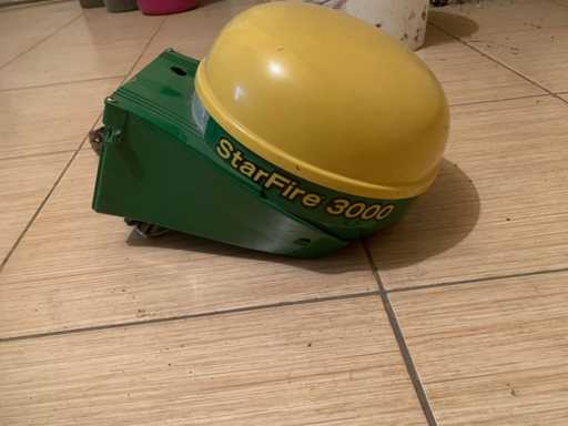 JOHN DEERE STARFIRE 3000 John Deere Starfire 3000 cu SF1+SF2