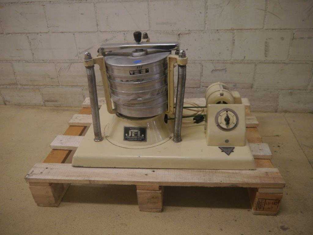 JEL - Laboratory Sieve Apparatus Construction