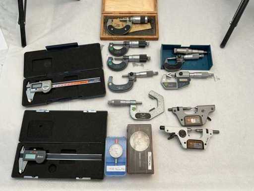 Mitutoyo Assortment Measuring Screws/Calipers/Dial Gauges