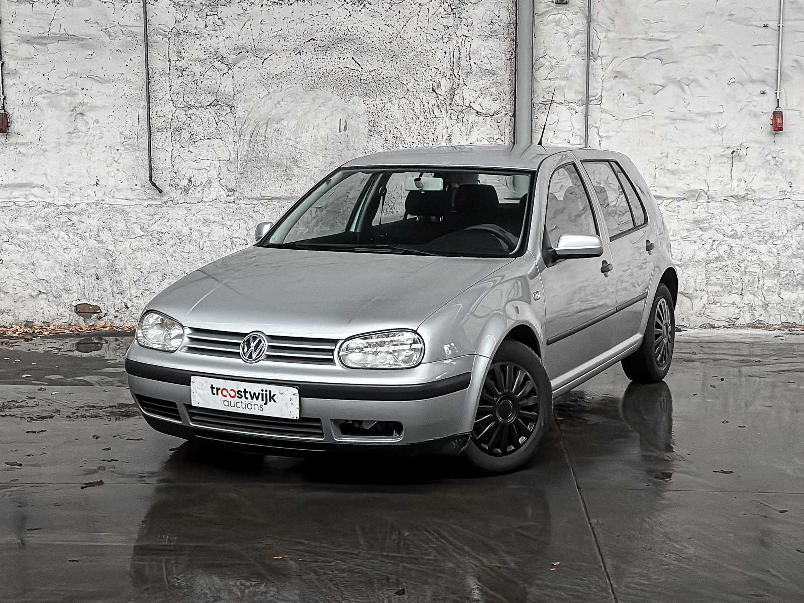 Volkswagen Golf 1.6 Trendline 101pk 2001 AUTOMAAT, 23-HP-FX