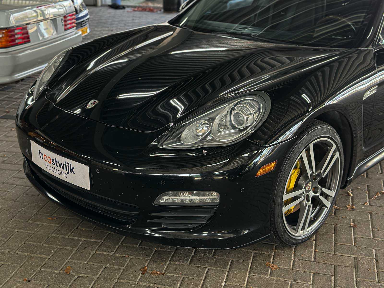 Porsche Panamera S 4.8 V8 405pk 2012
