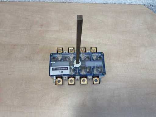 Holec Dumeco DMV 400N/4 Hoofdschakelaar