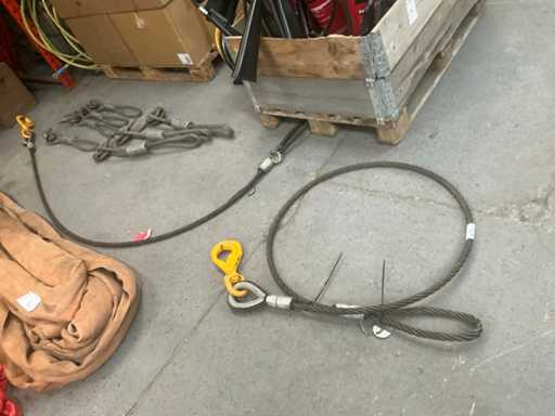 Staking hoisting cables (9x)