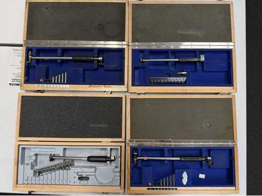   4 Indoor Fine Gauge Sets