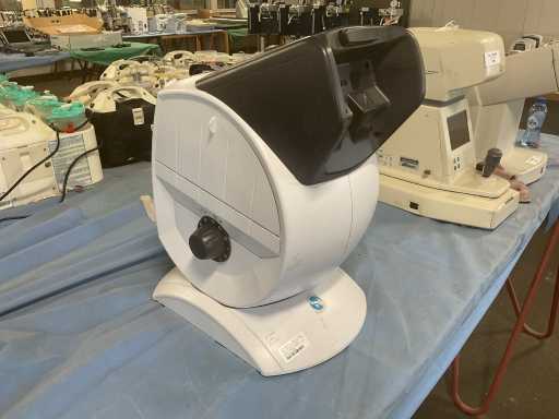 Tester wizji Optec 2300 firmy Stereo Optical Company