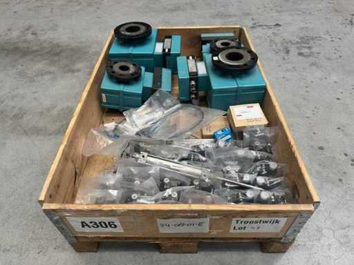 Endress + Hauser - Partij diverse flowmeters en pneumatische componenten