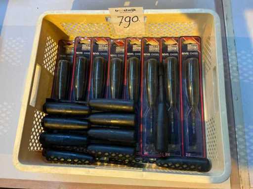 Betts Tools 1/4" Chisel (18x)