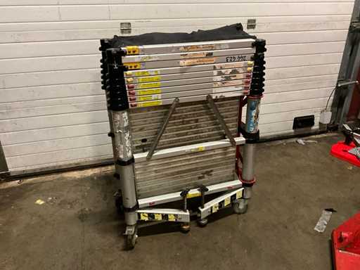 Schelă telescopică teletower