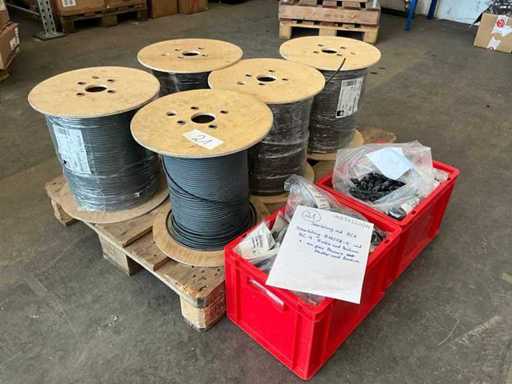 Eupen H1Z2Z2-K 5x trommels zonnekabel en MC4-connector