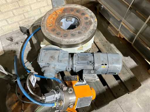 Reducerea motorului electro Sew KT75R