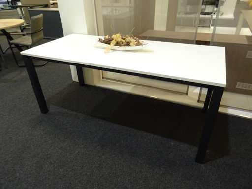 Table de bureau