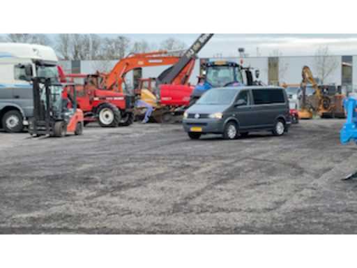 2a2a0590-e560-4bcb-ab70-e578b4027a7a.mp4