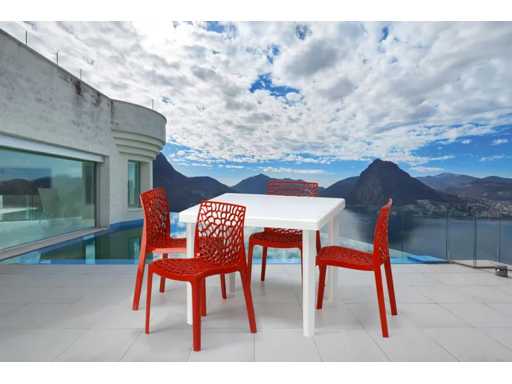 (x5) GRAND SOLEIL Grafik stoel in geïnjecteerde hars - (Rood x 3 - Zwart x 2)